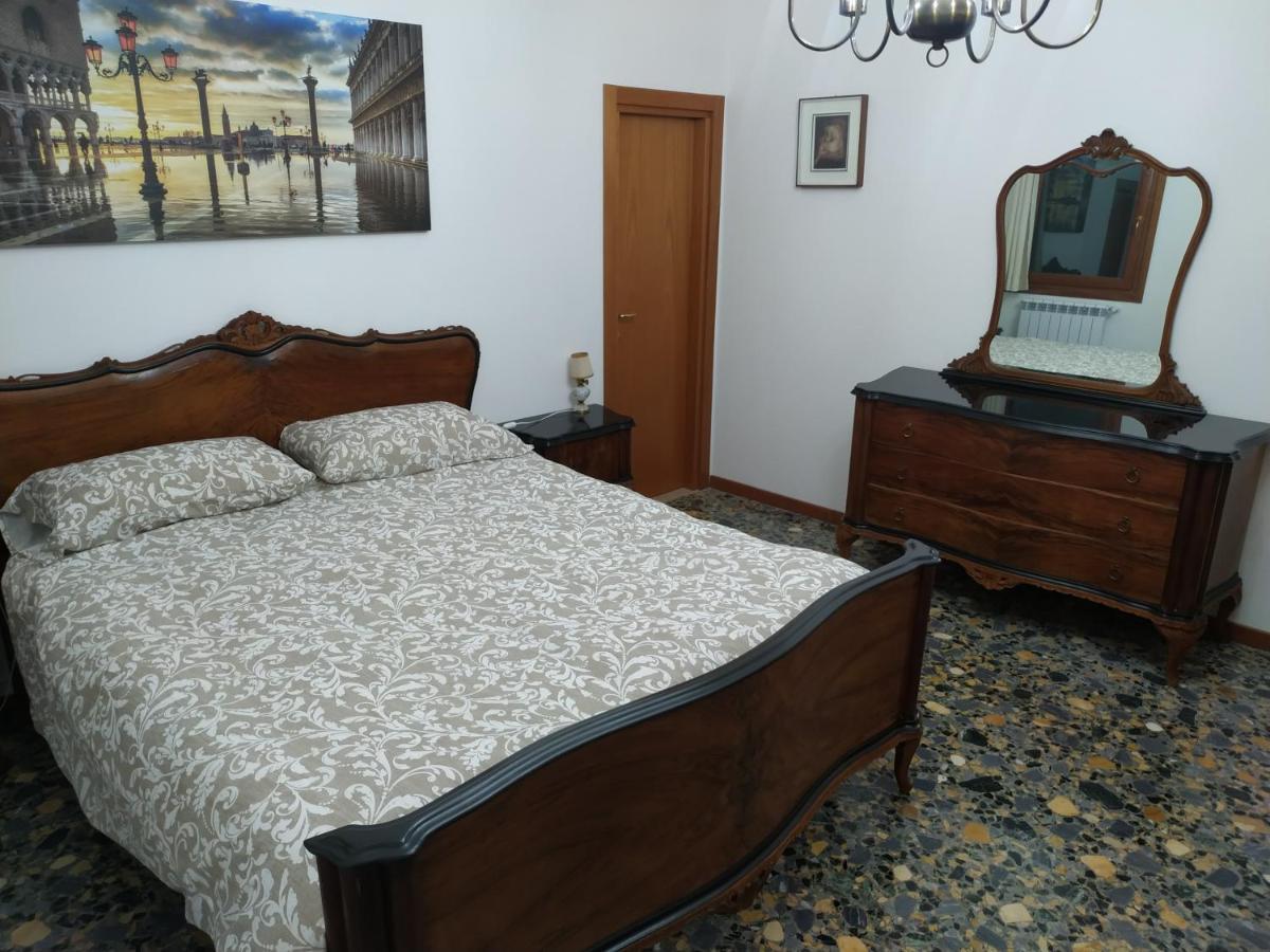 Guizzo Apartment Venezia Exterior foto
